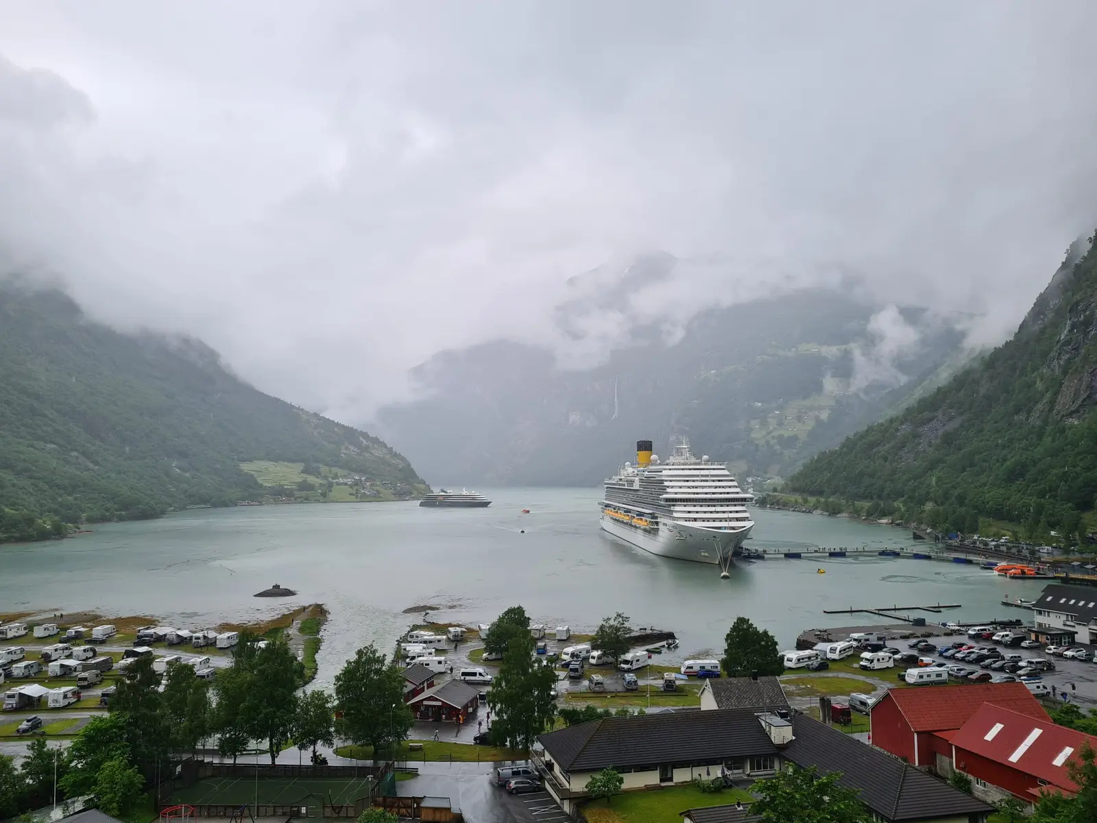 Geirangerfjord: Bootstour, Aussichtspunkte & unsere Tipps