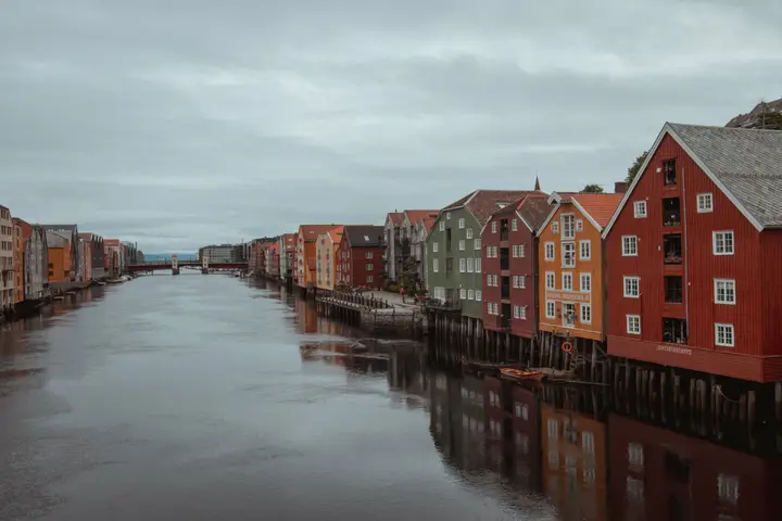 Eigenes Foto der Umgebung, Trondheim · am Fluss