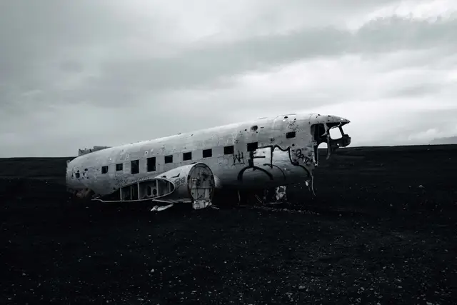 Flugzeugwrack am Sólheimasandur